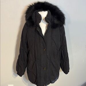 Gallery Black Puffer Jacket with Genuine Fox Fur Trim Size Small
